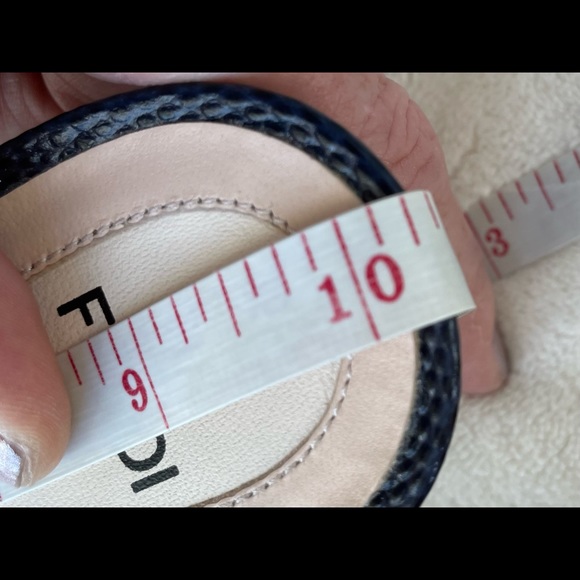 Fendi Monster Kitten Heel Full Set - Picture 11 of 11